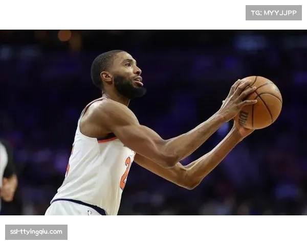 尼克斯G1篮板球净胜老鹰12个 二次进攻得分比达18-7